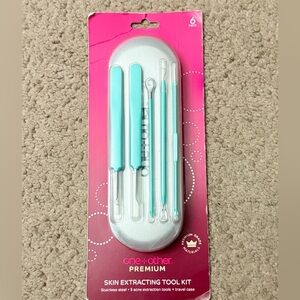 One+Other Skin Extracting Tool Kit